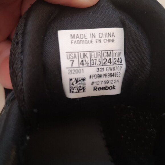 Reebok Ladies Size 7 Black & White Lace Closure Sneakers - Picture 7 of 8